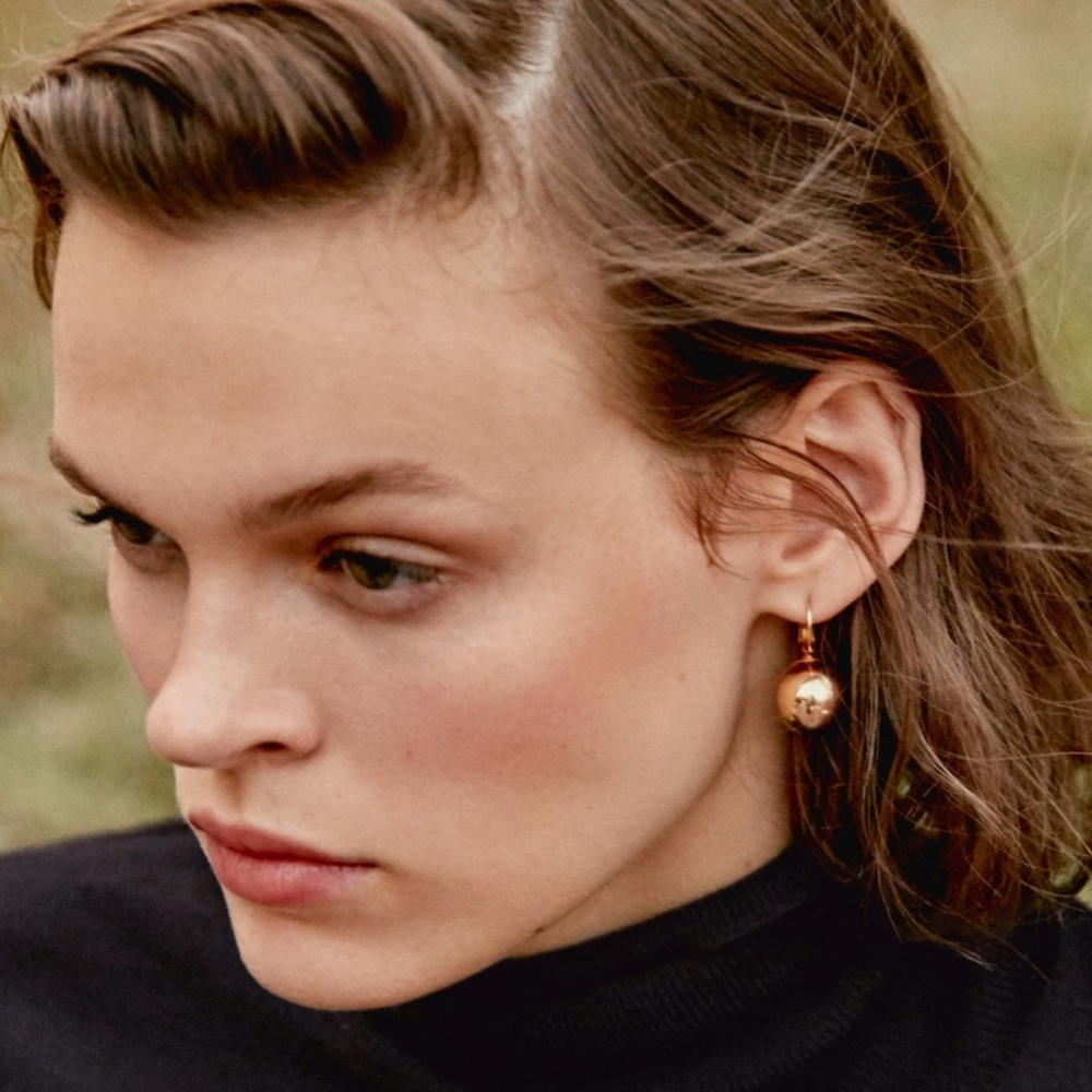 Metallic ball earrings